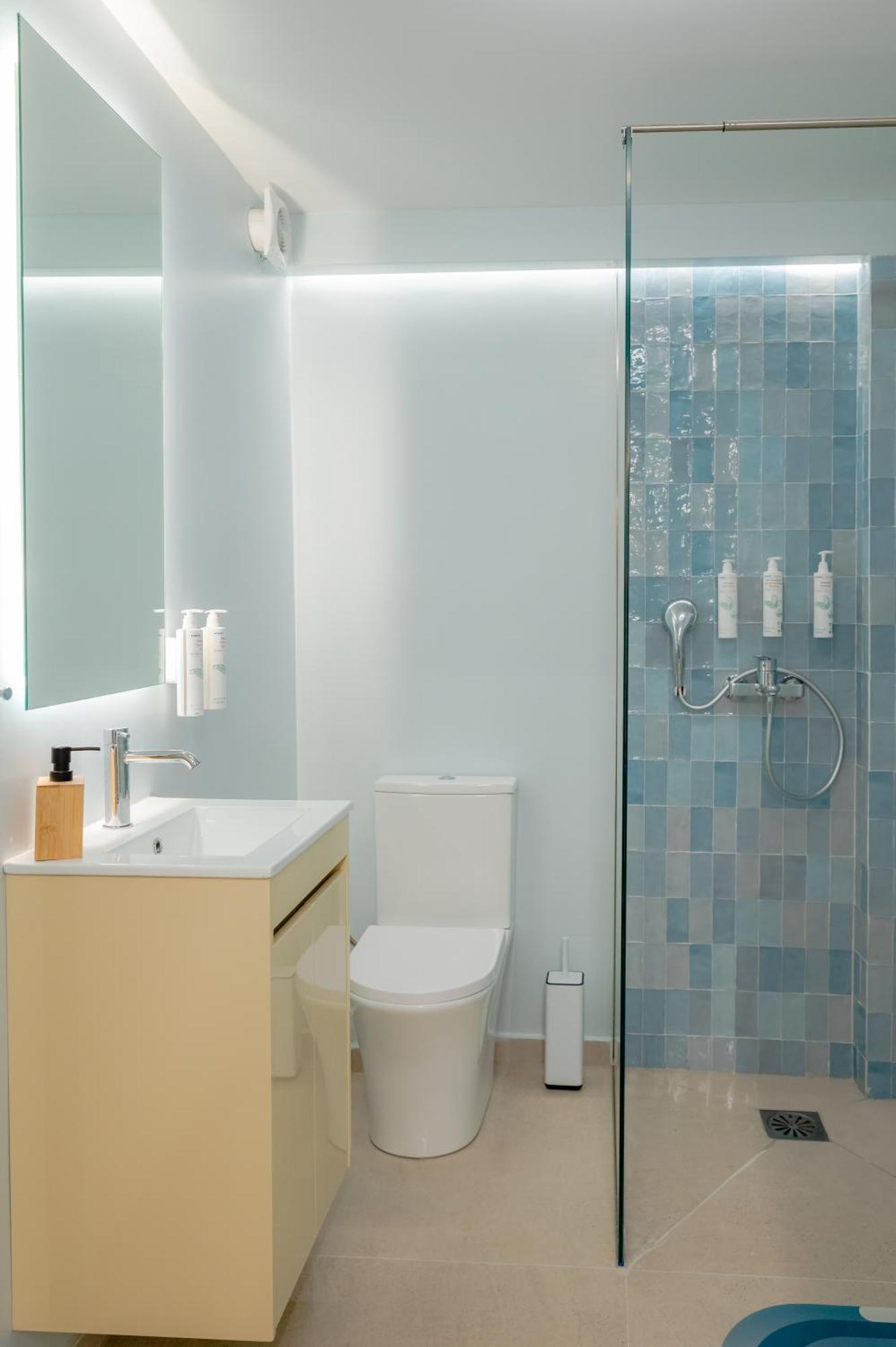Apeiron Athena Residences Luaran gambar